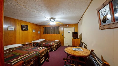 Bed, TV and multimedia, Bedroom, furniture