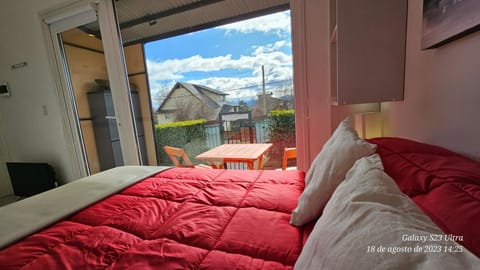 Bed, View (from property/room), Photo of the whole room, Bedroom