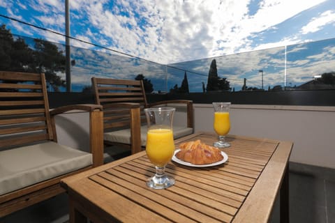 Day, Balcony/Terrace