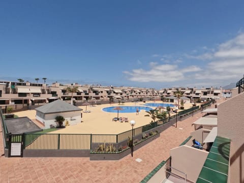 Day, Natural landscape, Solarium, Mountain view, Mountain view, Pool view, Swimming pool, sunbed