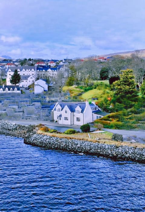 Nearby landmark, Lake view