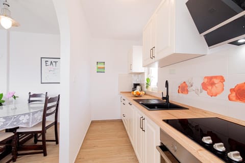 dishwasher, oven, stove, kitchen