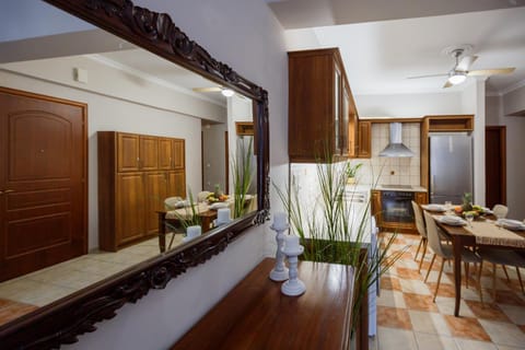 Kitchen or kitchenette, Living room, Seating area