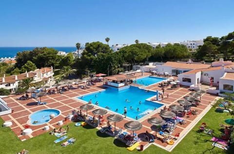 Pool view, Sea view, Swimming pool, sunbed