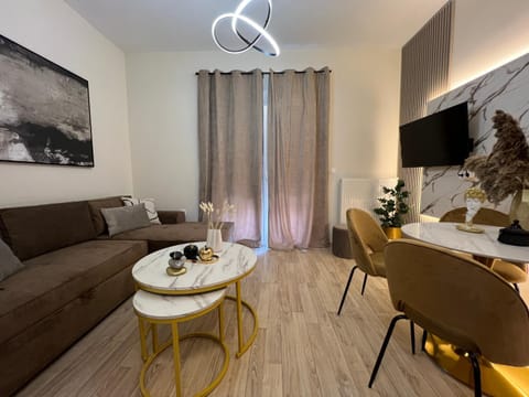 Oasis Apartment 2 by GG Apartment in Alexandroupoli