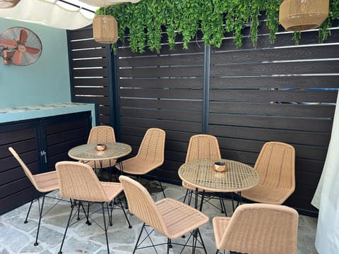 Patio, Balcony/Terrace