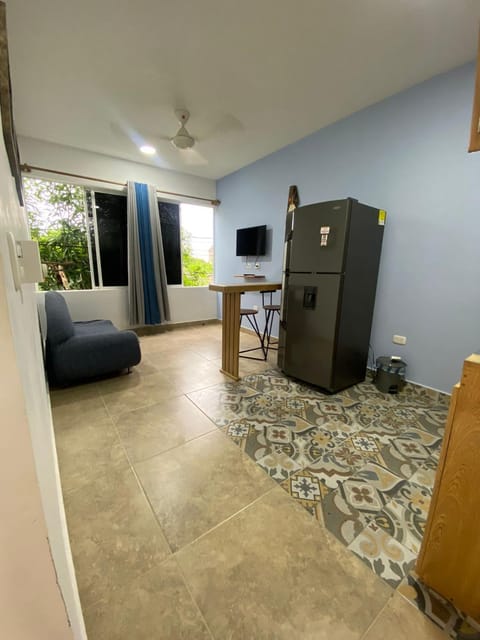 Communal lounge/ TV room, TV and multimedia, Kitchen or kitchenette
