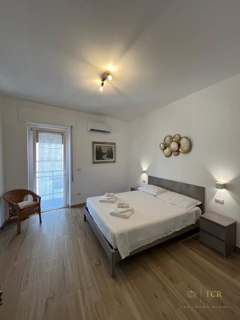 The Crown Rooms Bed and Breakfast in Alghero