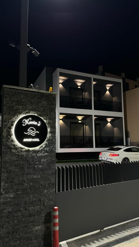 Night, Property logo or sign, Logo/Certificate/Sign, Certificate/Award, Parking