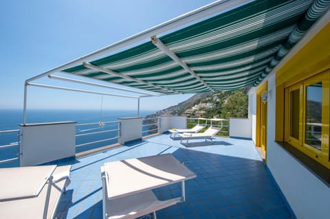 Natural landscape, View (from property/room), Balcony/Terrace