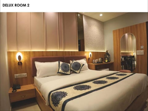 Bedroom, wardrobe