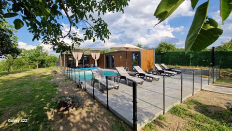 Niki Hill Apartment in Novi Sad