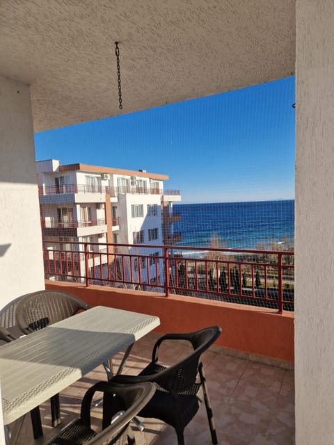 Riviera Fort Beach Apartment Apartment in Nessebar