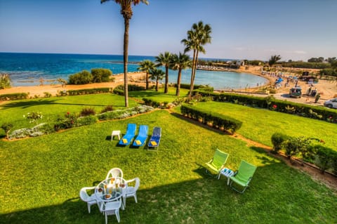 Beach, On site, Garden view, Sea view