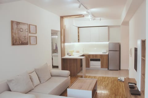 Kitchen or kitchenette, Living room