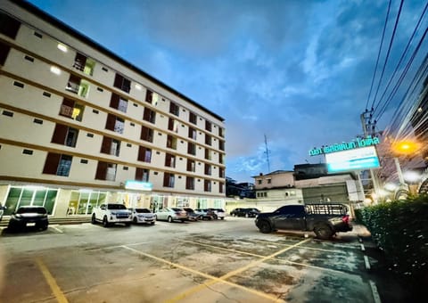 Property building, Night