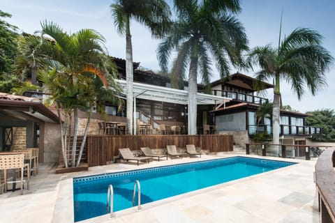 Property building, Facade/entrance, Swimming pool