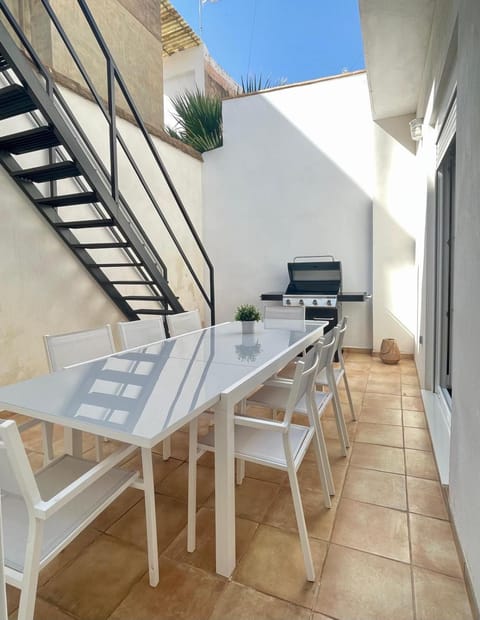 Patio, Balcony/Terrace