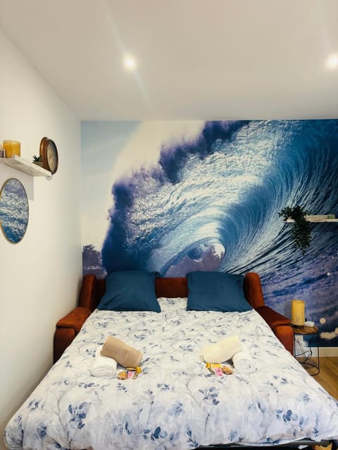 Bed, Photo of the whole room