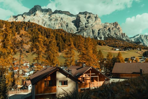 Property building, Nearby landmark, Day, Natural landscape, Mountain view