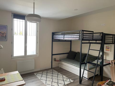 Studio 4 Emplacement Idéal entre Château et Centre Apartment in Fontainebleau