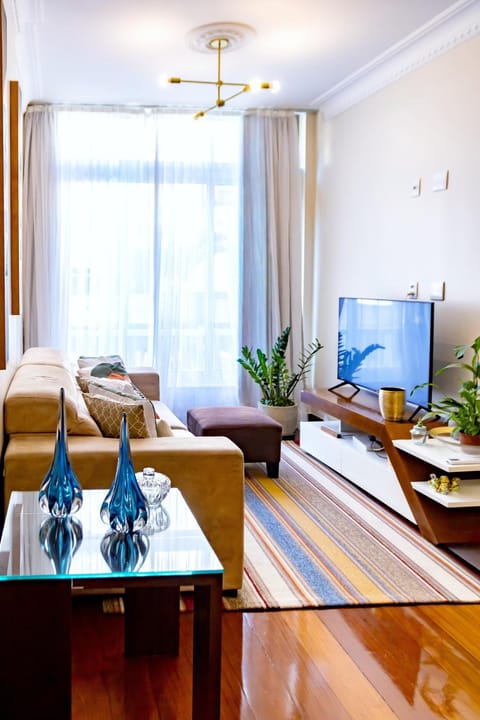 Communal lounge/ TV room, TV and multimedia, Living room