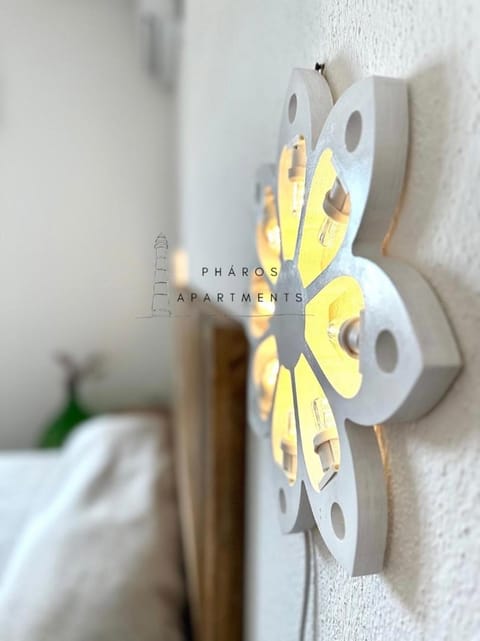 Bed, Decorative detail, Bedroom