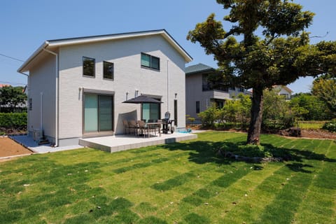 Property building, Balcony/Terrace