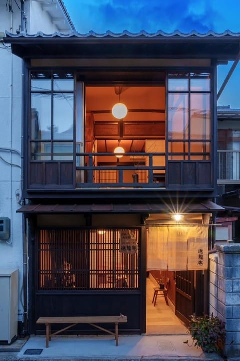 Property building, Balcony/Terrace