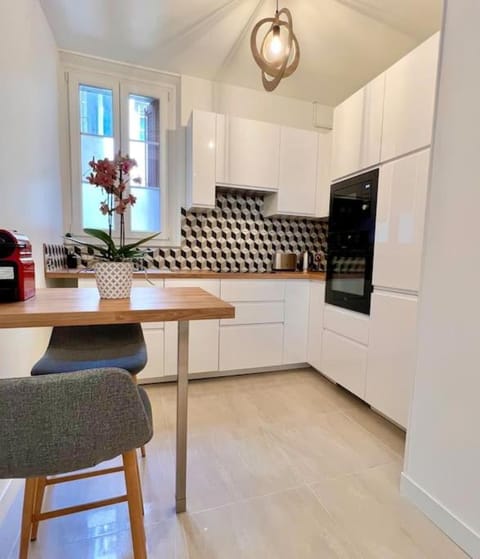 R'Apparts T3 Le Prestige Grenoblois Apartment in Grenoble