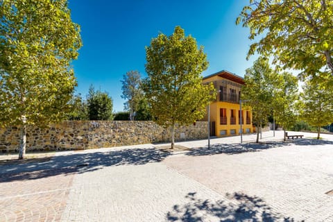 Property building, Facade/entrance, Street view