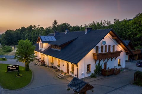 Property building, Bird's eye view