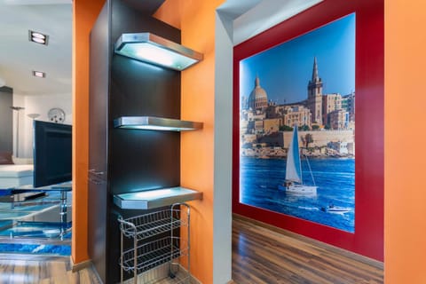 Coastal Creek Apartment in Saint Julians