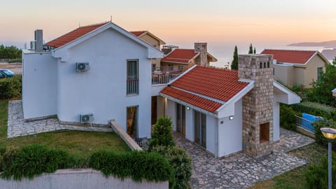 Carsko Selo Budva Blizikuce Soppp Villa in Sveti Stefan