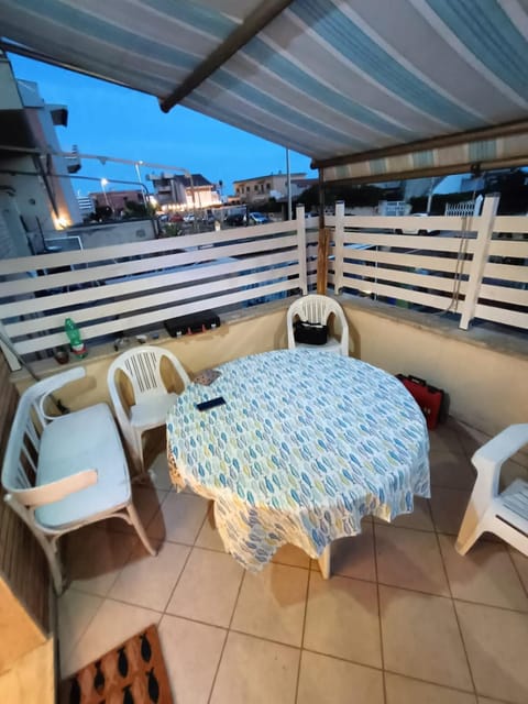 Delizioso indipendente fronte mare con giardino House in Torvaianica