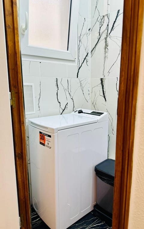 Apparemment - Tour Eiffel - Grenelle Apartment in Paris