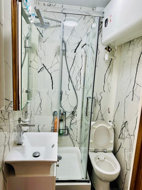 Apparemment - Tour Eiffel - Grenelle Apartment in Paris