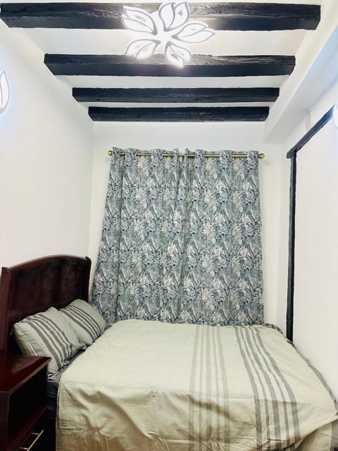 Apparemment Tour Eiffel- La Motte Picquet Grenelle Apartment in Paris