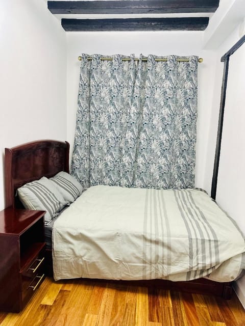 Apparemment Tour Eiffel- La Motte Picquet Grenelle Apartment in Paris