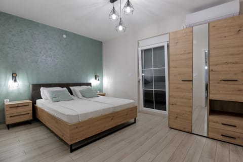 4-teen Apartment in Serbia