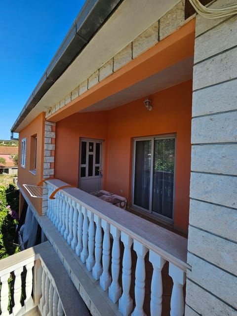 Property building, Day, View (from property/room), Balcony/Terrace