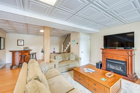 Smith Mountain Lake Cottage with Dock and Fire Pit! House in Smith Mountain Lake