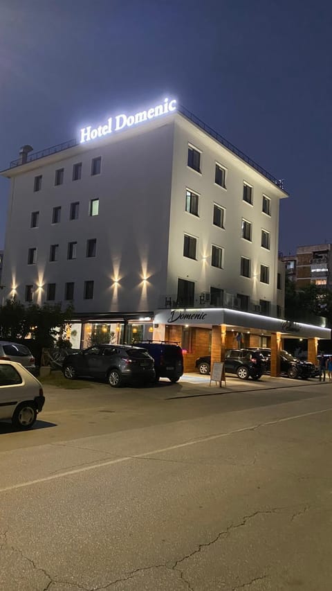 Property building, Night, Balcony/Terrace, Text overlay, Location, Parking