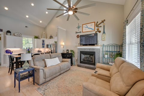 Lake Greenwood Getaway with On-Site Boat Ramp! House in Lake Greenwood