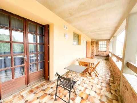 Anh Dao-Disneyland-Parking Gratuite et Terrasse House in Île-de-France