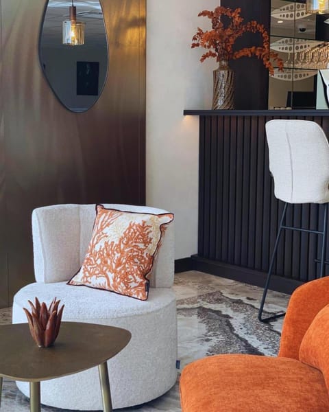 Living room, Lounge or bar