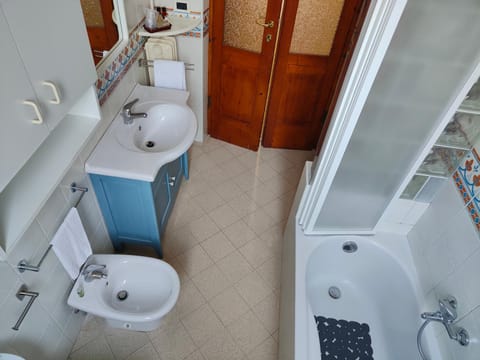 Sea Front Apartment City Centre Apartment in Pescara