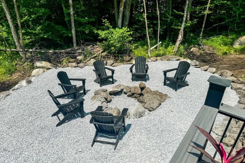 Near Hiking Trails and Ski Resorts Killington Home! House in Mendon