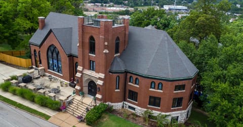 Property building, Day, Bird's eye view