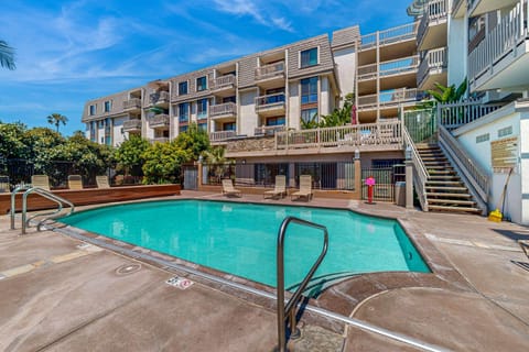 Breakwater Escape A 200 Apartment in Oceanside